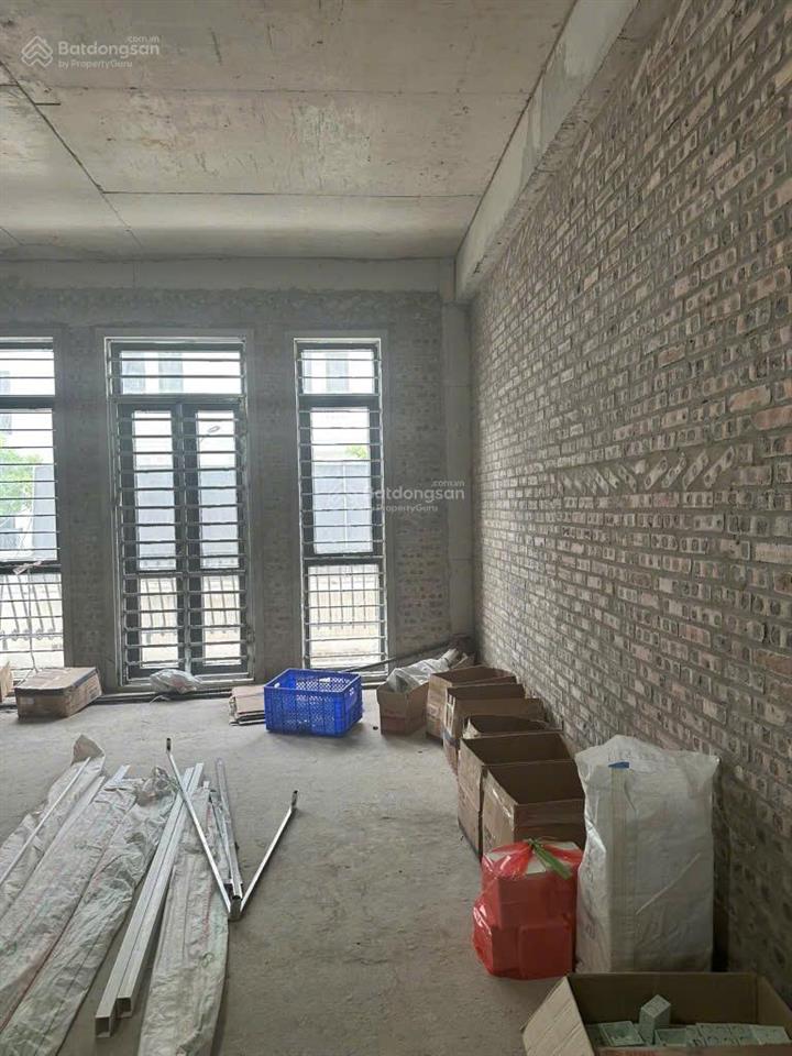 Bán nhà kđt louis city 113m² 5 tầng vỉa hè 5m, giá tốt khu vực đền lừ