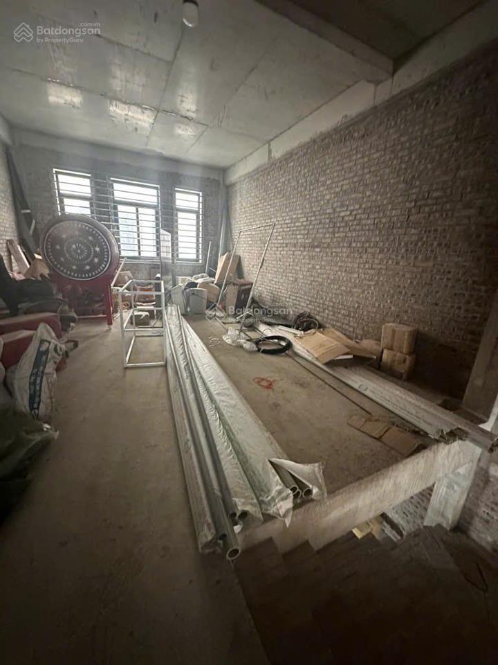 Bán nhà kđt louis city 113m² 5 tầng vỉa hè 5m, giá tốt khu vực đền lừ