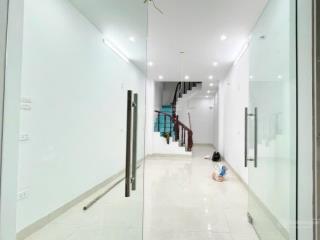 Bán nhà mặt phố đền lừ ii, 15 tỷ, 30 m2, 4pn, 5wc, mặt tiền 3m, đường 10m