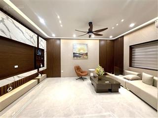 Bán nhà riêng tại đường giải phóng, 4 tầng  thang máy  22,6 tỷ, 73 m2, 4pn, 7wc, pháp lý đầy đủ