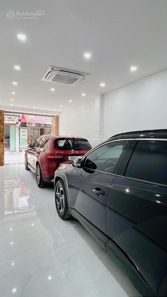 Bán nhà mặt phố giáp bát, 23,5 tỷ, 51m2, 3pn + 4wc + 6 tầng  thang máy nhập khẩu  full nội thất