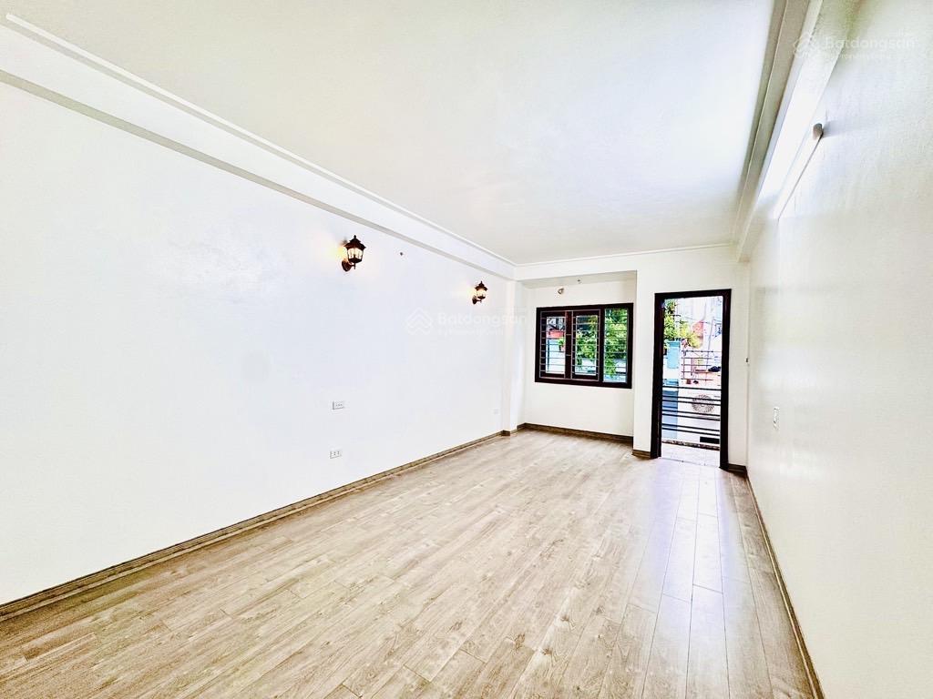 Bán nhà riêng tại thịnh liệt, 12,8 tỷ, 41 m2, 5 tầng, 4wc, chính chủ, hot!