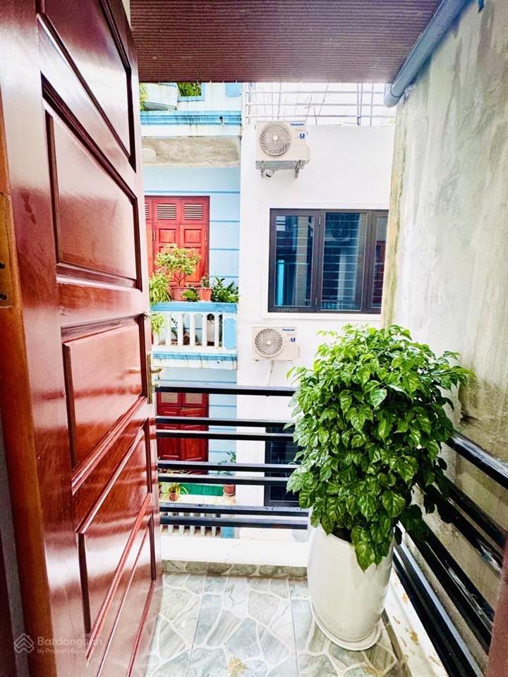 Bán nhà riêng tại thịnh liệt, 12,8 tỷ, 41 m2, 5 tầng, 4wc, chính chủ, hot!