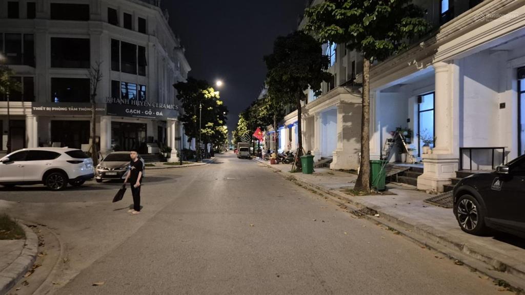 Bán nhà biệt thự tại louis city hoàng mai, lô góc 64 tỷ, 196.6m2, hàng hiếm giá ưu đãi