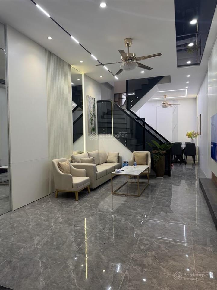 Bán nhà mặt phố hoàng văn thái, 14,9 tỷ, 42 m2, hàng hiếm tại thanh xuân, hà nội