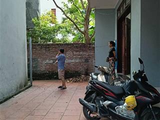 Chính chủ gửi bán nhà 3 tầng dt 180m2 mặt ngõ 68 nguyễn văn linh  thạch bàn long biên giá đầu tư