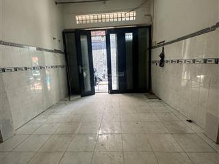 Bán gấp nhà bà hom ngay chợ phú lâm  q.6  60m2  nở hậu  giá chỉ 4 tỷ