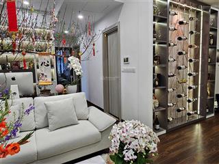 5.2tỷ 2n2vs 61m2 chính chủ cần tiền bán gấp trong tuần căn hộ masteri full nội thất cao cấp view hồ