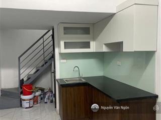 Trung tâm đống đa nhỉnh 3 tỷ view tầng 2 ngắm ô tô  cạnh bệnh viện phụ sản  15m2 3 tầng