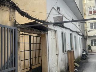 Đội cấn ba đình sót lại mảnh cuối cùng dt80m2 mt8.6m ngõ ba gác giá 11.5 tỷ