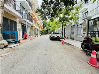 Bán nhà kđt dương nội, phân lô, vỉa hè rộng dt 50m, 4 tầng giá 15,25 tỷ ctl