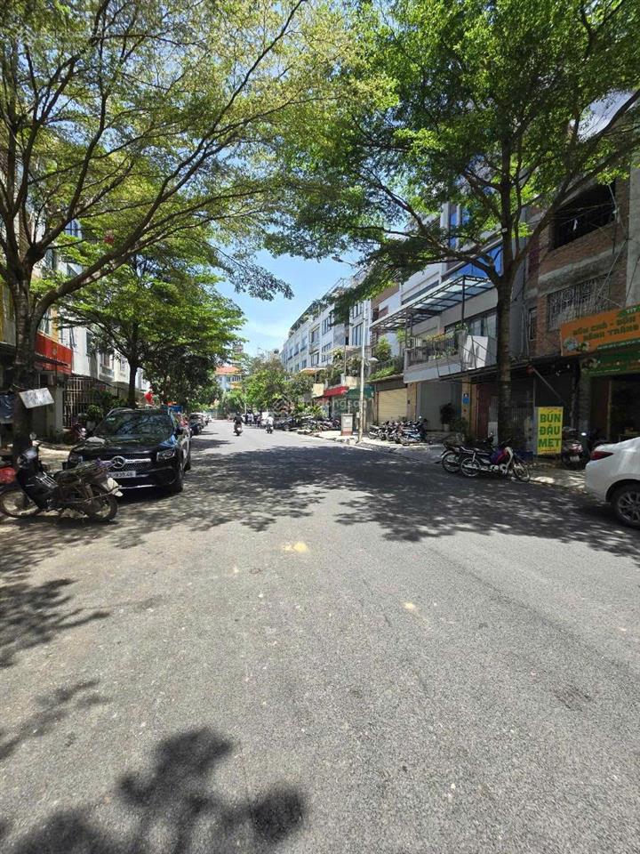Bán nhà dịch vụ cây quýt, la khê, dt50m, 4 tầng, phân lô, ô tô vào nhà. giá 14,45 tỷ (ctl)