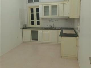 Cho thuê nhà riêng 6pn, 5wc, 45m2, giá 30 triệu tại trần quý kiên, cầu giấy, hà nội
