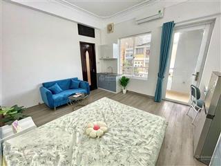 Studio full nội thất  ban công 1pn, 1wc gần trường đại học hutech  ute ueh. giá tốt dành cho sv!