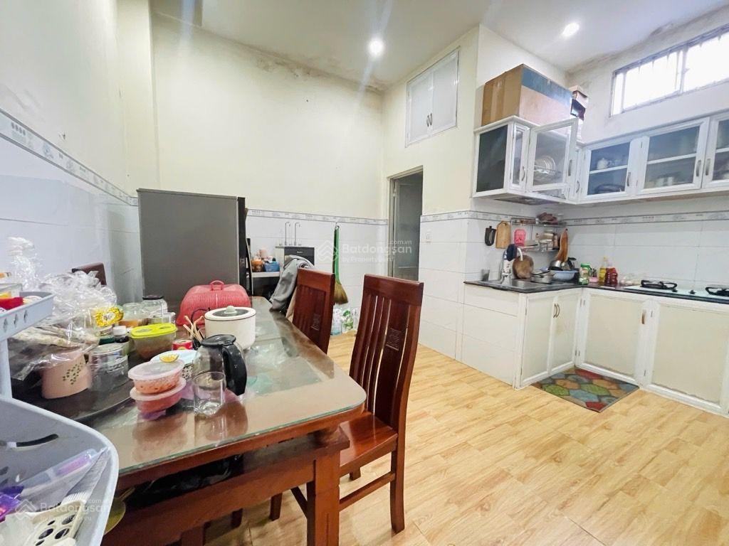 Bán nhà ngay công viên phần mềm quang trung. nhà 3pn hẻm xe hơi 5m, giá 3,x tỷ tl