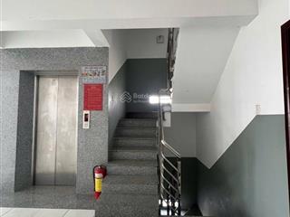 Nhà 5 tầng thang máy ngang 8m sát tô ký