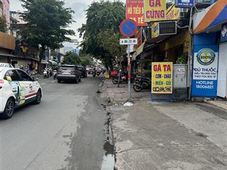 Mặt tiền nơ trang long, 5,3 nở hậu 5,5 x13m 3 lầu giá 24 tỷ!