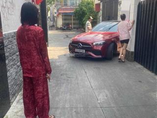 Chỉ còn 12.8 tỷchủ thiện chí bán  giá tốt cạnh chợ gò vấp 103m2 ngang hơn 7m xe hơi ngủ trong nhà