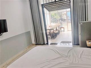 4 tầng 3.5x18  thuê khoán 30tr/tháng  mặt tiền hoàng diệu phường 10 phú nhuận, 57m2 13.9 tỷ