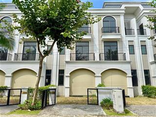 Cần bán nhà lavilla , p6 , tp tân an 5x20m , 1 trệt 2 lầu 3,45 tỷ  0933 710 ***