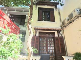 Biệt thự đường trần quốc thảo, phường võ thị sáu, quận 3.  1 trệt 2 lầu  giá 170 tỷ