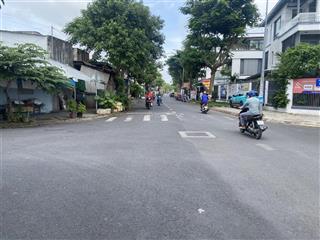 Chưa tới 3 tỷ đất ngang 4.1m nguyễn thị tư q9 phân lô xe hơi gần khang điền xây 3 tầng