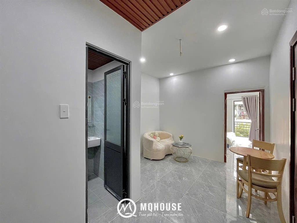 Cho thuê phòng ngay khu k300 mới 100%