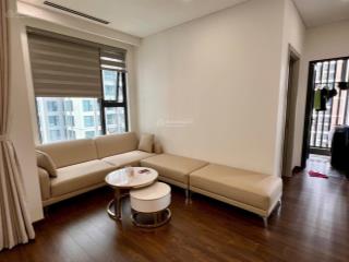 Bán căn hộ cao cấp tại masteri west heights 5,7 tỷ, rộng 63m2, 2n +, view bể bơi, ban công đông nam