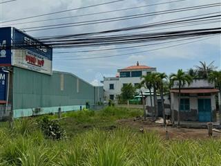 Chủ ngộp cần bán đất đường ấp 4, cần đước, diện tích 119m2/568triệu, tc, shr.