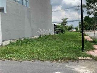 Chỉ cần 550 triệu sở hữu ngay đất 100m2, shr, ở đường thầy cai, bến tre, gần vòng xoay phú hưng.