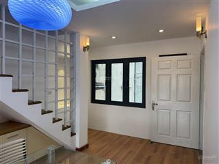 Căn hộ tập thể vừa được cải tạo, phù hợp với gia đình trẻ