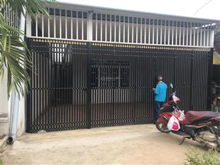 Chính chủ bán rẻ căn nhà mặt tiền đường hùng vương