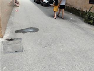 6 tỷ nhà phan đình giót la khê 35m 4 tầng full nội thất đẹp mới.