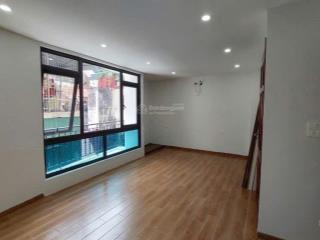 Bán gấp nhà riêng trung tâm đống đa, mới đẹp 45m2, 6 tầng thang máy, 50m ra hồ, chợ, gần trường học