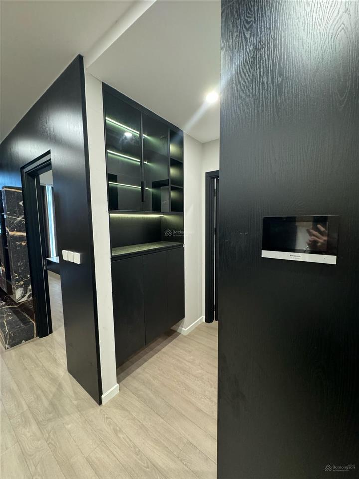 Em chính chủ căn 1401 2pn 77,5m2 view đẹp hướng nam nhà thiết kế hiện đại tại dự án the nine