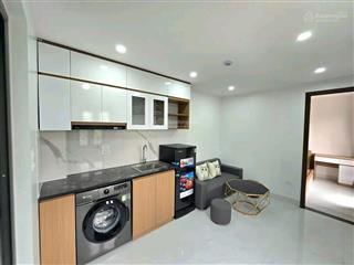 Cho thuê căn hộ 1pn bancol tách bếp  rộng gần 45m2  khu vực an ninh, yên tĩnh
