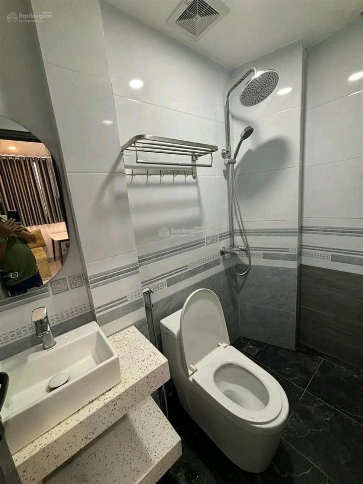 Ưu đãi chỉ còn 4tr8 cho tháng 1  1pn tách bếp mới xây full nội thất rộng rải