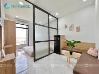 Căn hộ dịch vụ đầy đủ tiện nghi tân phú, ban công, full nội thất, gần go trường chinh