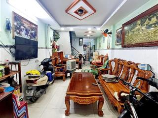 Nhà 3 mặt hẻm  2 tầng btct  nguyễn tri phương  hoàn công  trung tâm