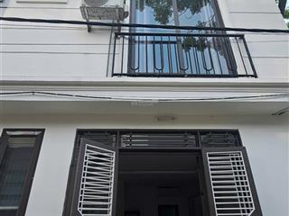 Nhà đẹp long lanh tại cao viên, thanh oai, ô tô đỗ tận cửa. đã hoàn thiện full nội thất cần tìm chủ
