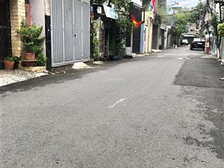Hxh sát mt thống nhất, p10, gv. ngang 5x15m dt75m2, 3 lầu st, có sân để xe hơi. giá còn 10 tỷ (tl)