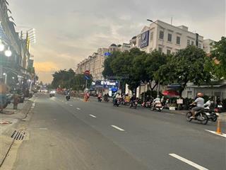 Hiếm cực kỳ! nhà mặt tiền phan văn trị, p10 đối diện cityland 72m2 trệt lửng 1 lầu. giá 11,5 tỷ
