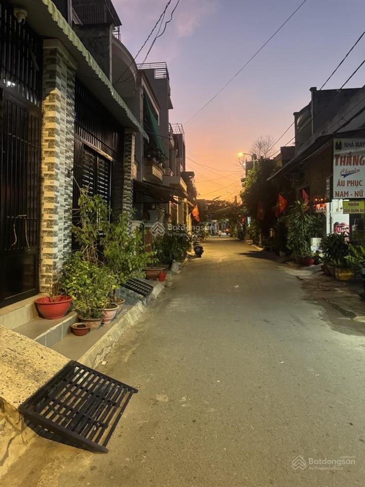 Chủ gấp  4x18  mặt tiền  khu dc nam long  ngay giao lộ võ văn kiệt  aeon mall bt