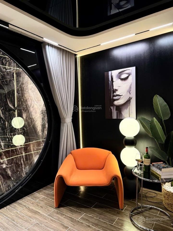 4x25m  5 tầng  full nội thất  thang máy  đường 12m có lề  nhà mới đẹp  10p aeon tên lửa