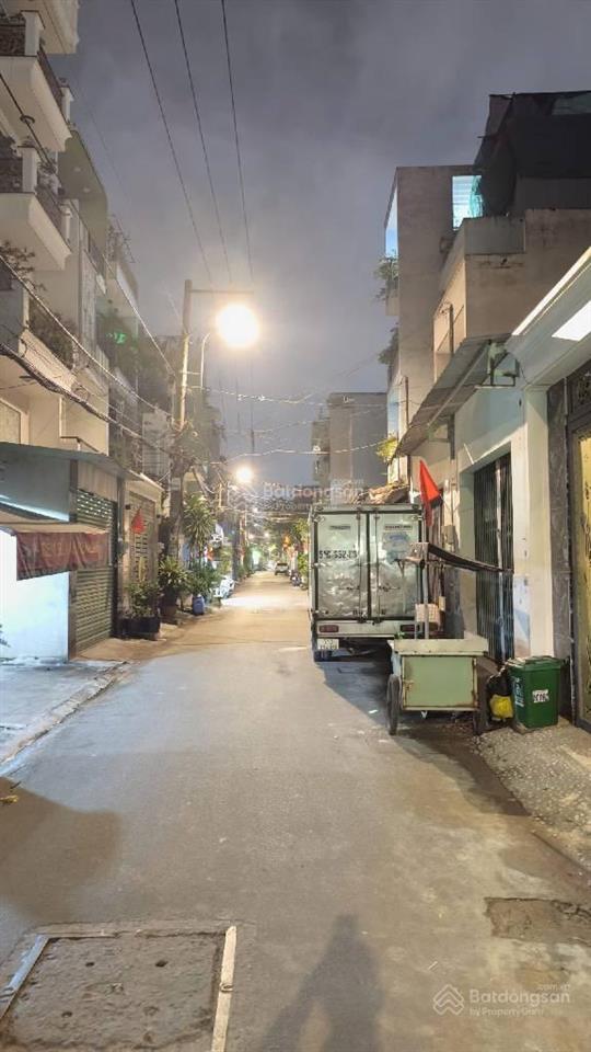 Hương lộ 2  4x20  5 tầng  có thang máy  đường 8m  khu cao tầng