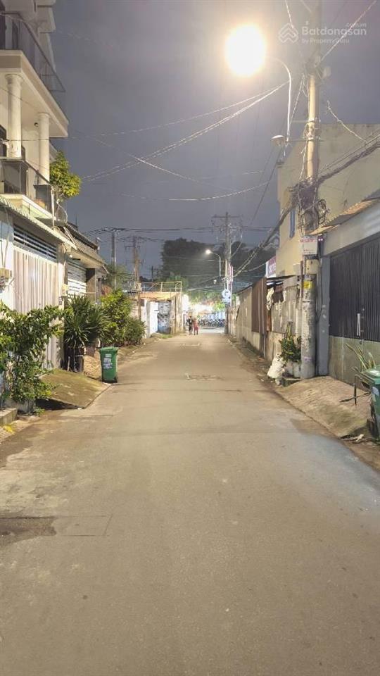 Hương lộ 2  4x20  5 tầng  có thang máy  đường 8m  khu cao tầng