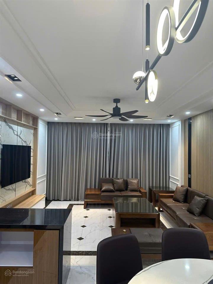 Nhà đẹp phố vũ tông phan,ôtô đỗ cửa, ngõ kinh doanh thông các hướng, 2 thoáng trước sau 60m2*4tầng.
