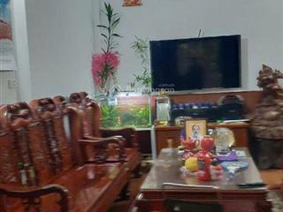Anh nam chuyển nhà ra phố cần bán nhà mt khủng, sẵn nhà 4 tầng dân xây, 1 ô để ôtô giá đầu tư