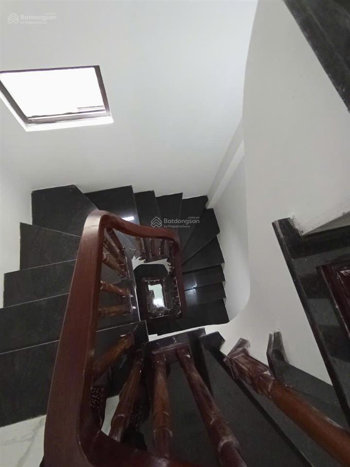 Anh phái kts nhờ bán nhà đẹp thụy phương diện tích 33m², 5 tầng giá nhỉnh 5 tỷ