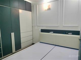 Bác sỹ tâm nhờ bán nhà liên mạc  cạnh hồ sen, ô tô đỗ ngày đêm, 5 tầng mới đẹp giá hơn 5 tỷ